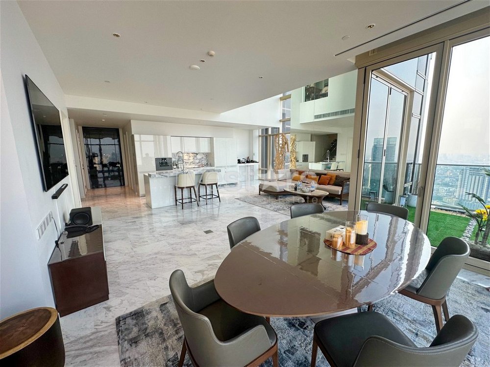 3-bedroom river view duplex for sale in Four Seasons Private Residences 1967858792