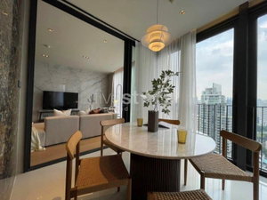 Luxury Modern 2-Bedroom for sale on Thonglo 3671055146