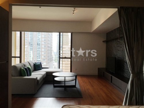 1-bedroom condo for sale close to Ratchadamri BTS station 1504190239