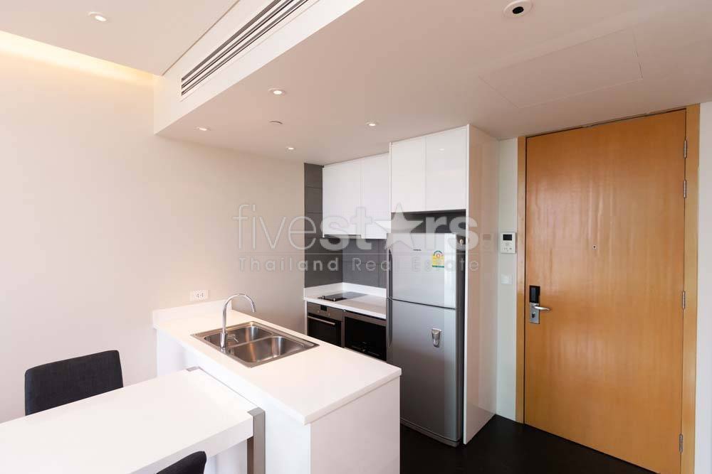 1 bedroom condo for sale close to Thong lor BTS station 1104453842