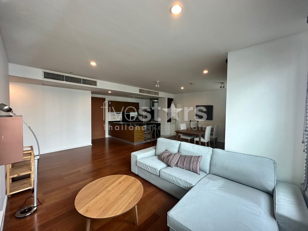 2-bedroom spacious condo for sale close to BTS Asoke 2313851639