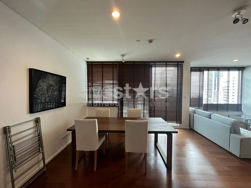 2-bedroom spacious condo for sale close to BTS Asoke 2313851639