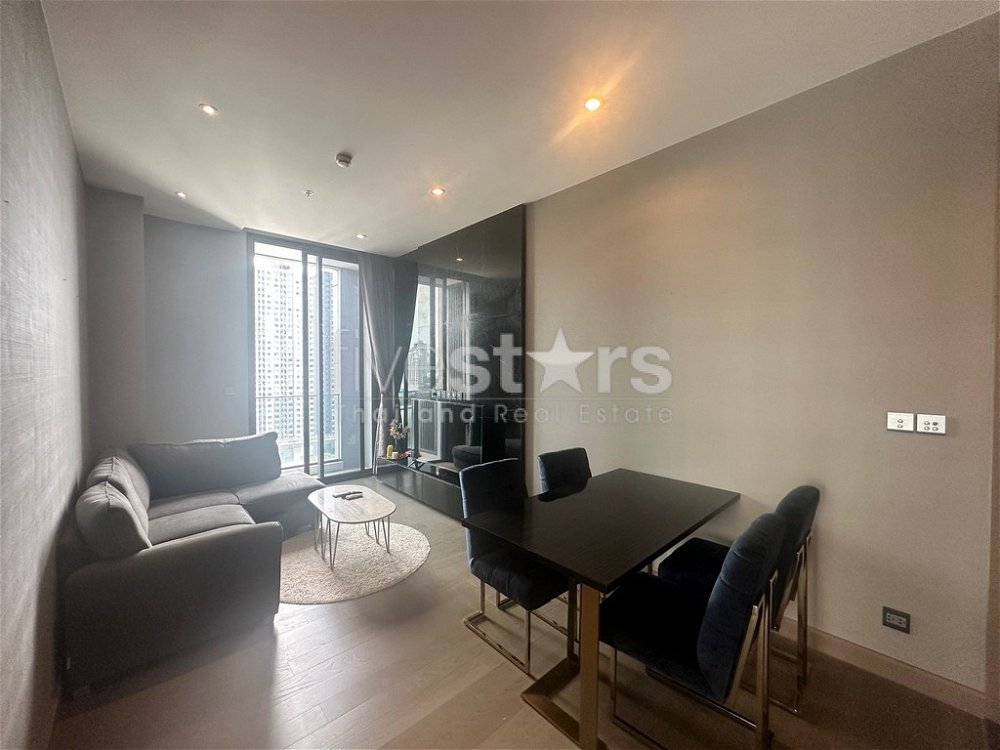 2-bedroom condo for sale at The Esse at Singha Complex 3411131607