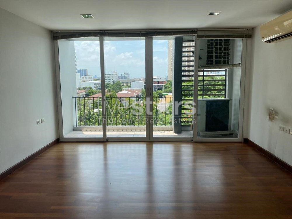 1-bedroom spacious condo for sale in Thonglor area 2465546617