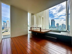 4-bedroom high-end duplex for sale at The Sukhothai Residences 464701366