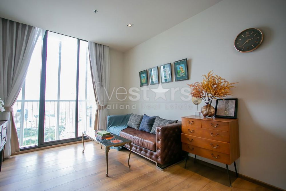 2-bedroom condo for sale close to Phrom Phong BTS station 3983064618