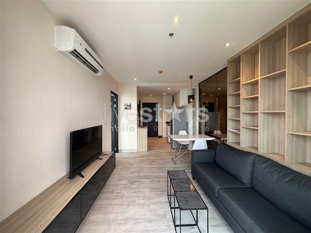 1-bedroom high floor condo for sale close to BTS Pra Khanong 2606051321