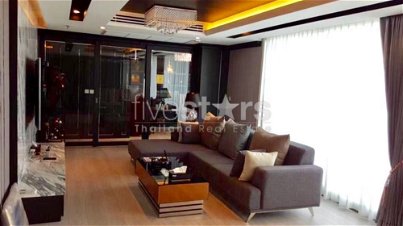 Luxury 3-Bedroom for sale on Phromphong 1293805700
