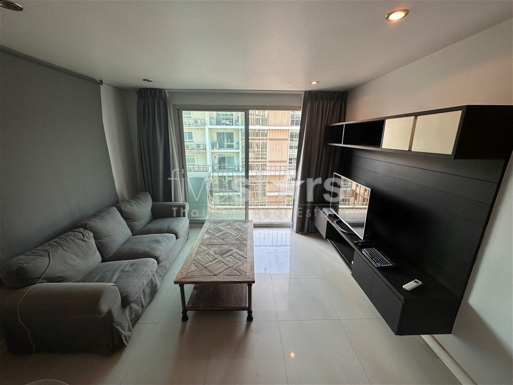 2-bedroom condo for sale in Thonglor area 1633517406