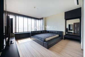 3-bedroom condo for sale at Riverside 1139051463