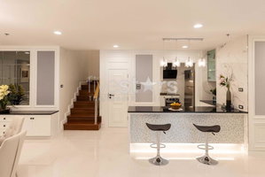 3-bedroom spacious duplex for sale close to MRT Rama 9 3218427831