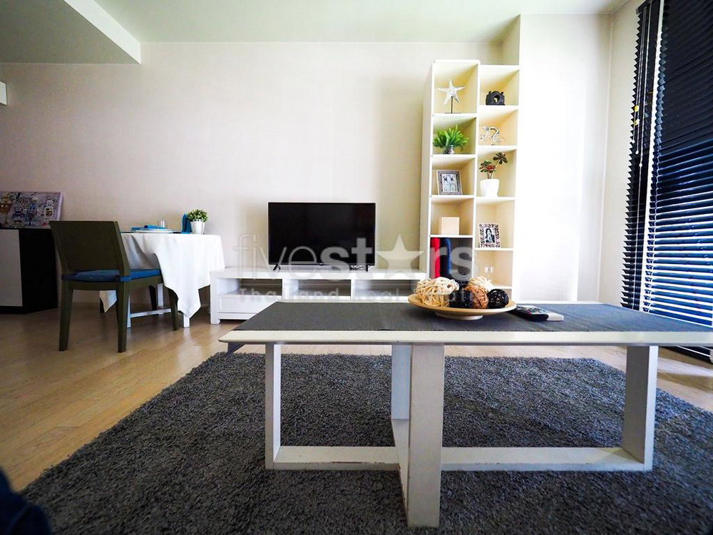 1-bedroom condo for sale on Thong Lo 532602862