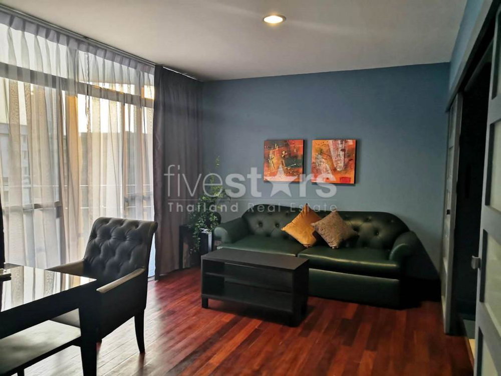 2-bedroom newly renovated condo for sale on Thong Lo 1519357434