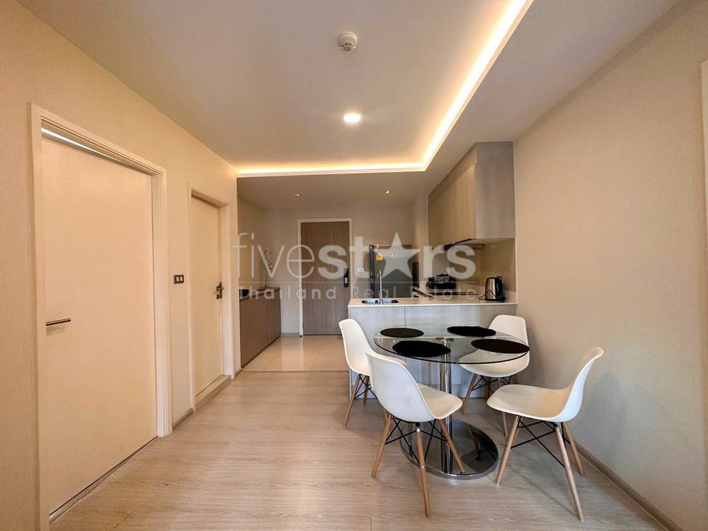 2-bedroom modern condo for sale close to BTS Thonglor 3028413654