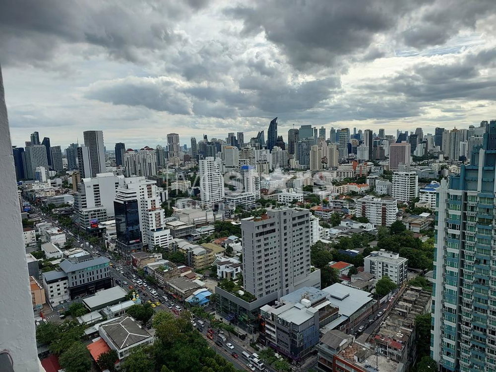 3-bedroom duplex condo for sale on Thonglor 671873
