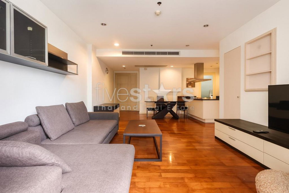 2-bedroom spacious condo for sale in Phromphong area 2658063650