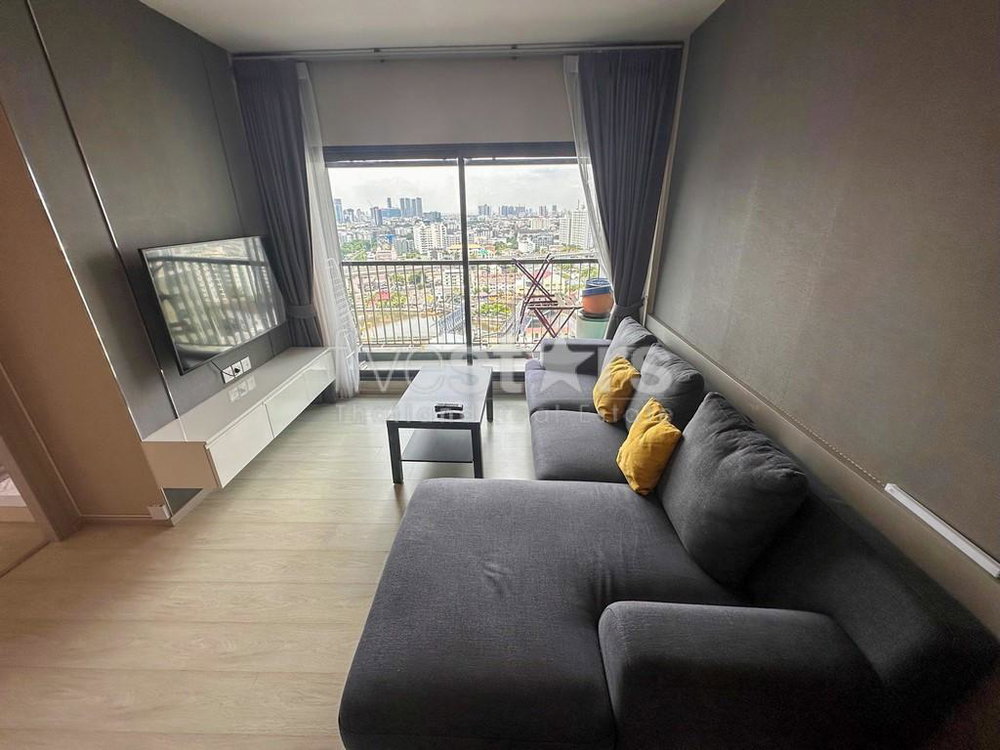 2-bedroom high floor condo for sale close to BTS Pra Khanong 2498907327