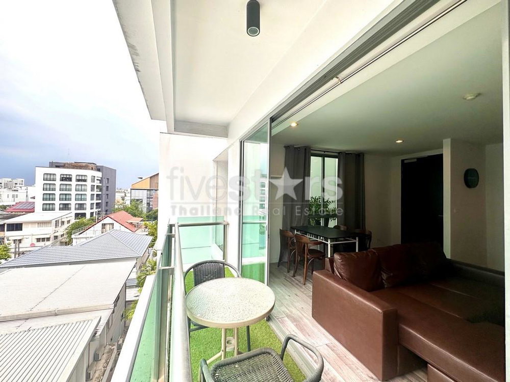 2-bedroom condo for sale in Ekamai residential area 3484806131