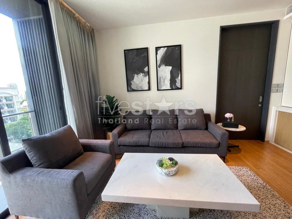 Modern luxury 1-bedroom condominium for sale in Thonglor 2927256892
