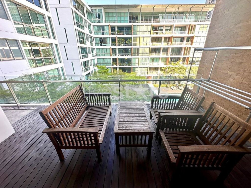 3-bedroom spacious condo for sale close to BTS Pra Khanong 1859923019