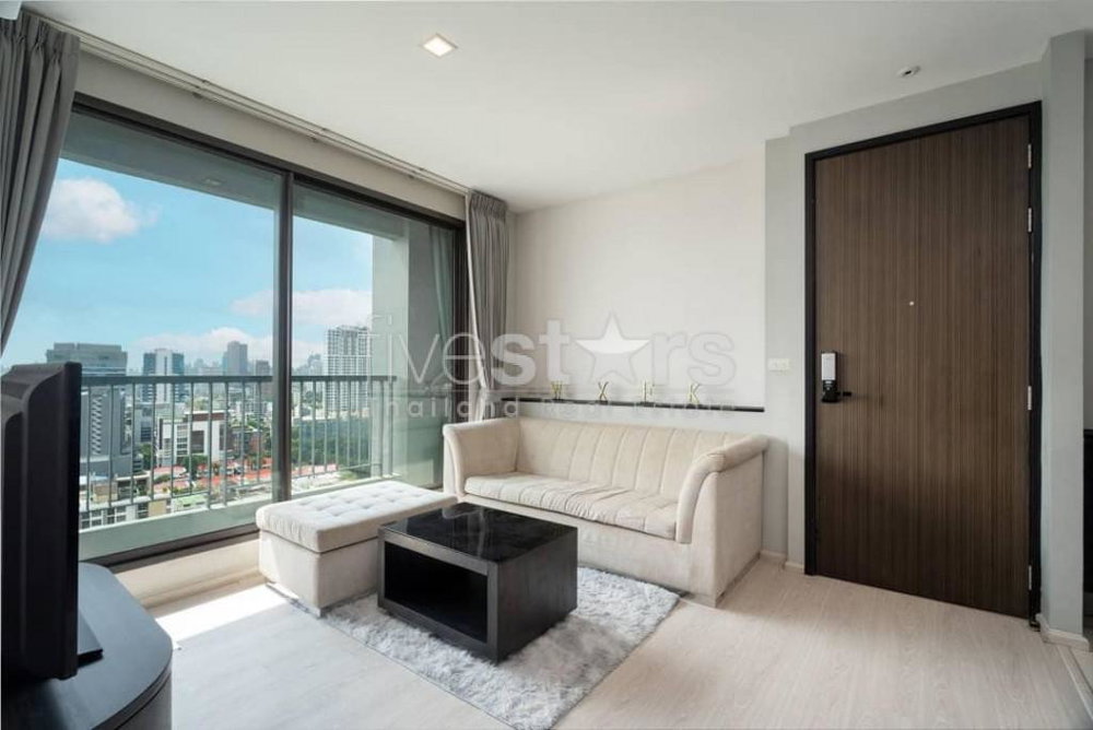2-Bedroom Condo with unblocked View Near Phra Khanong BTS 2534601748