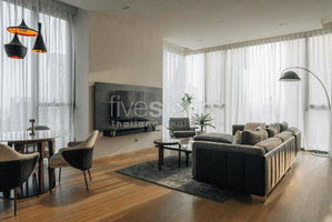 Spacious 1-bedroom high-end condo for sale 150m from BTS Thonglor 1446284226