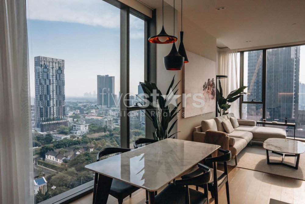 2-bedroom high-end condo for sale 150m from BTS Thonglor 3476937336
