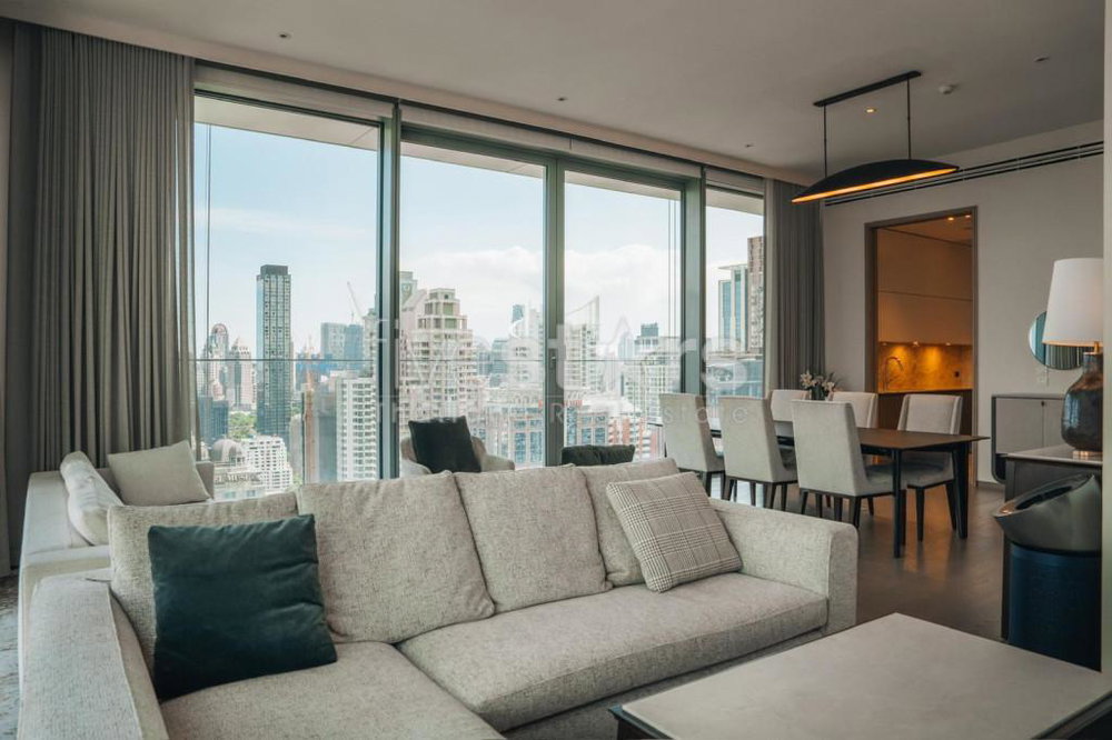 2-bedroom spacious high-end condo for sale 150m from BTS Chidlom 1611145007