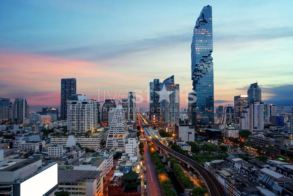 3-bedroom high-end condo for sale close to BTS Chong Nonsi 1219580958