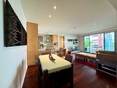 2-bedroom spacious condo for sale close to BTS Saladaeng 3447870530