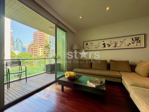 2-bedroom spacious condo for sale close to BTS Saladaeng 3447870530