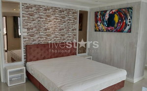 2-bedroom condo for sale located Nana to Petchaburi road 2632511119