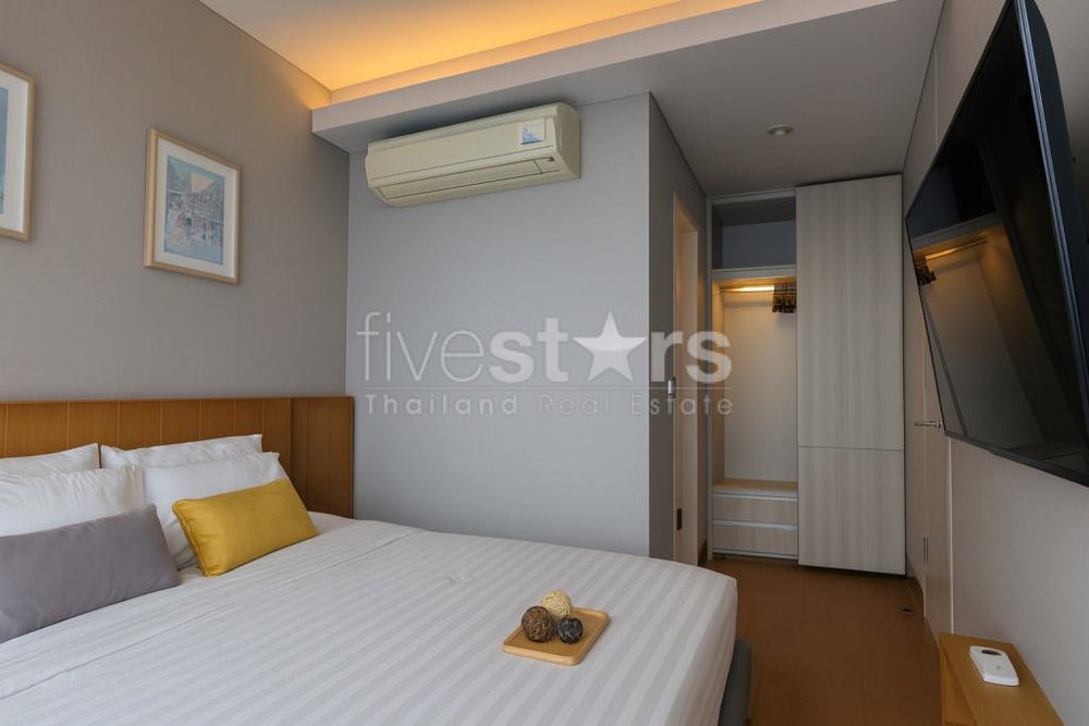 2-Bedroom Condo for Sale in Phrom Phong, Sukhumvit 24 3745143371