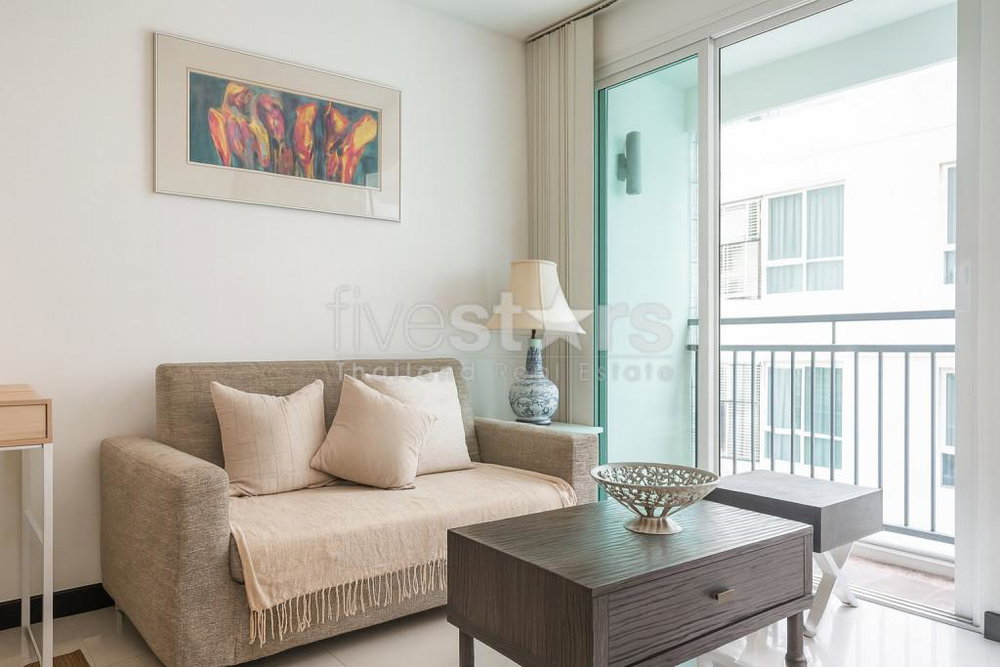 1-Bedroom Apartment for Sale near Benchakitti Park 751308345