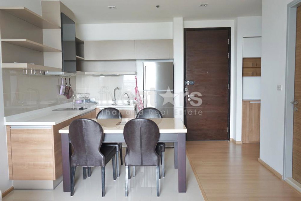 2-bedroom spacious condo for sale in Onnut 3068883107