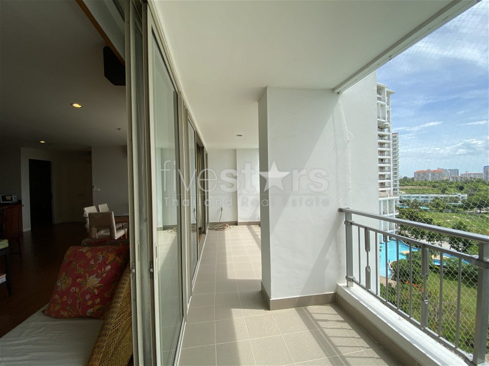 Boathouse : 4 Bedroom, Spacious Luxury Condo with Sea Views 1377769561