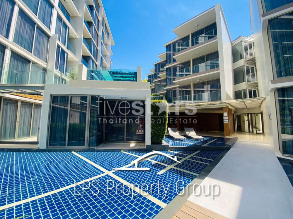 Brand New 2 Bedroom Condo 150m To The Beach 1065864672