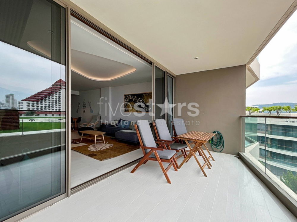 Veranda Residence : Stunning 3 Bedroom Condo with a Beautiful Sea View 2165413973