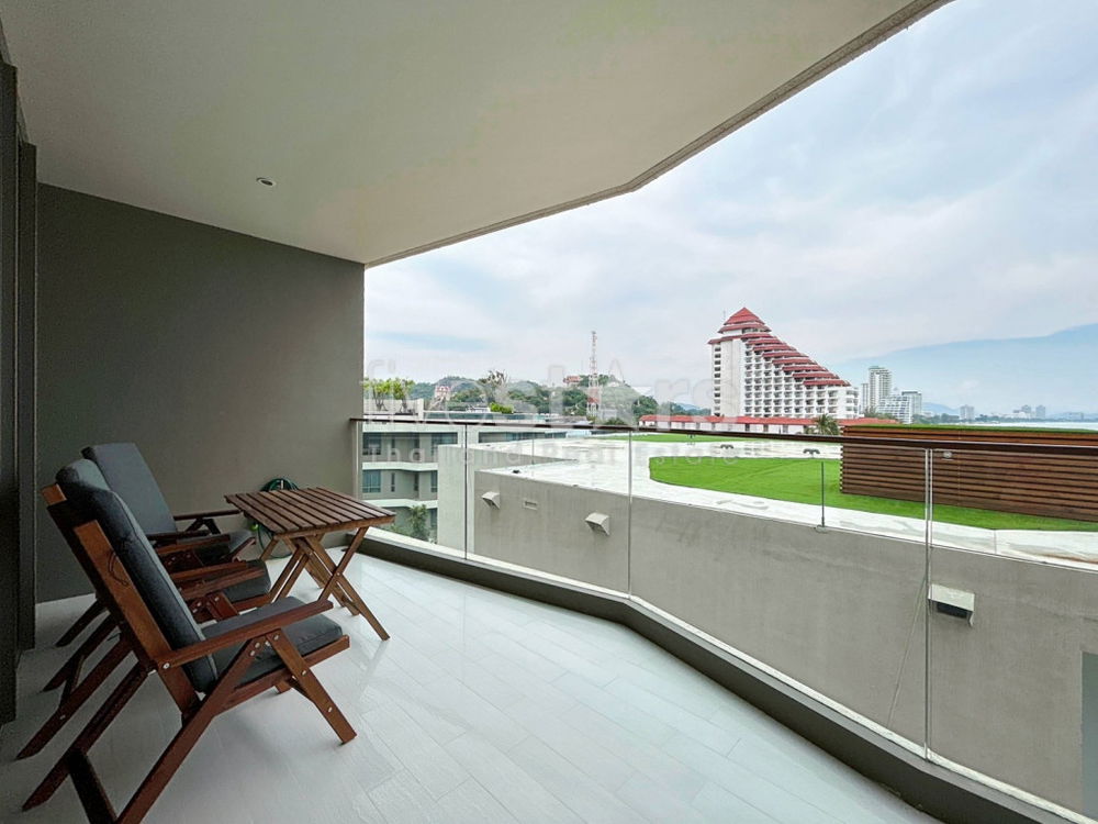 Veranda Residence : Stunning 3 Bedroom Condo with a Beautiful Sea View 2165413973