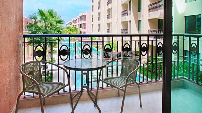 Stunning 3-Bedroom Beachfront Condo with Panoramic Sea and Pool Views at Marrakesh Hua Hin 156987102
