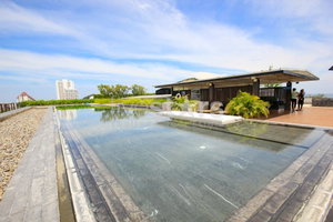 The Sanctuary: 2 Bedroom Condo With Stunning Views 3170177171