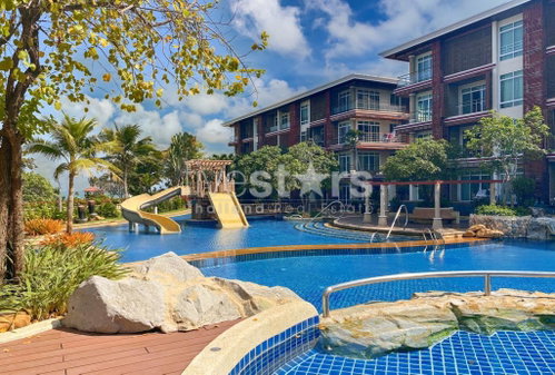 Amazing Beachfront 2 Bed Condo 2292915287