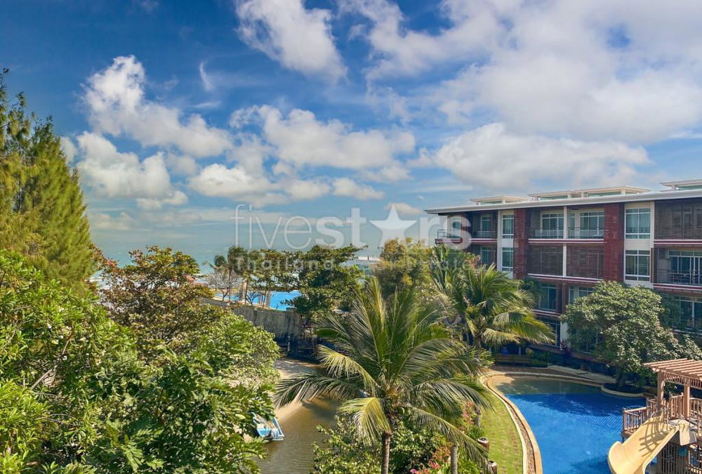Amazing Beachfront 2 Bed Condo 2292915287