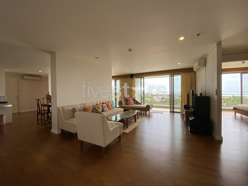 Boathouse : 4 Bedroom, Spacious Luxury Condo with Sea Views 3191222836