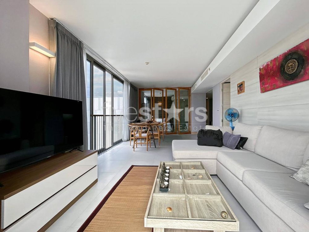The Sanctuary : 2 Bedroom Condo Mountain View 2613111237