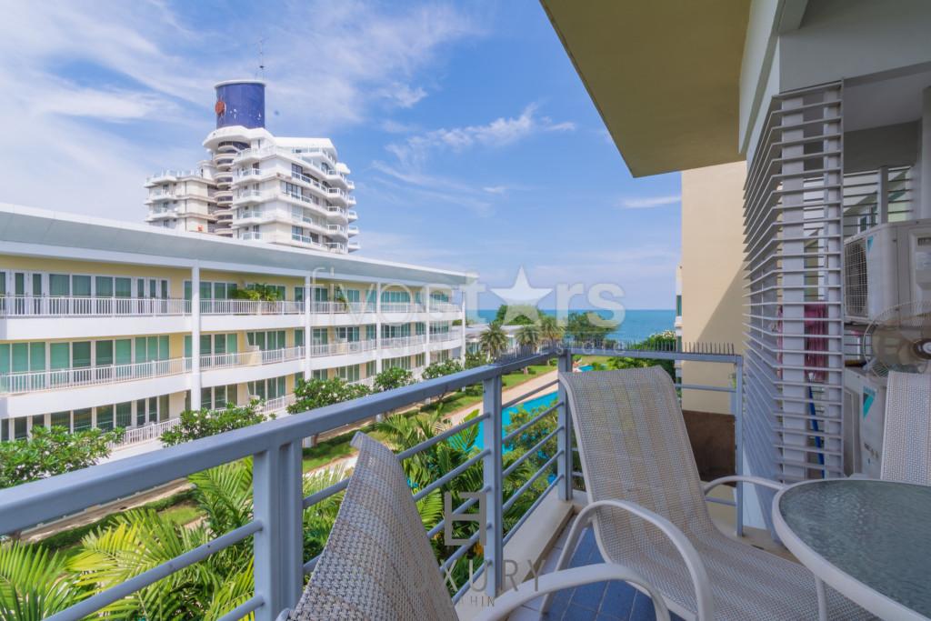 Baan Sanpluem: 2 Bedroom Beachside Condo
