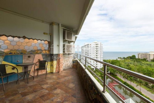 Large 1 Bed Condo with Sea Views to the North of town 3759715246