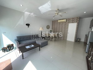 Luxury 2 Bedroom Beach Front Condo 236376706