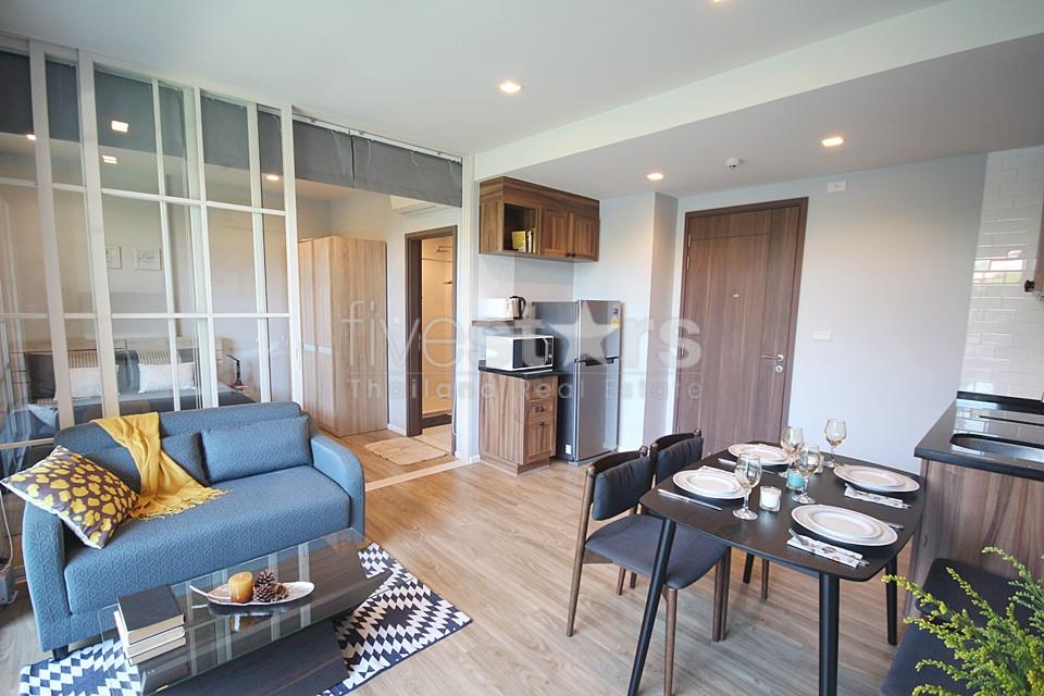 Absolute Beachfront 2 Bed Condo For Sale in Khao Takiap 2809094115
