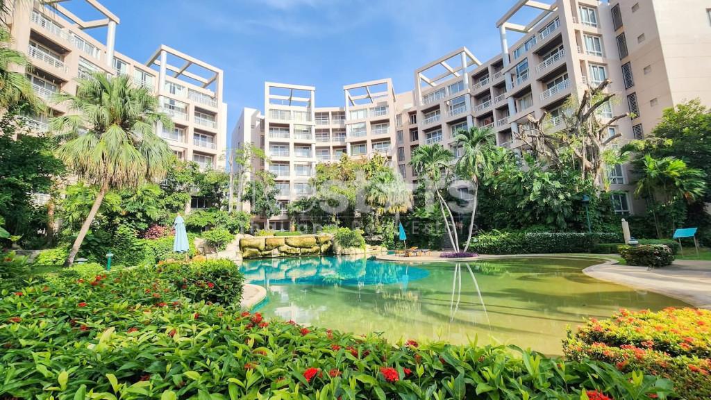 Spacious 2-Bedroom Condo for Sale in Baan Sansaran Hua Hin – Prime Beachside Living